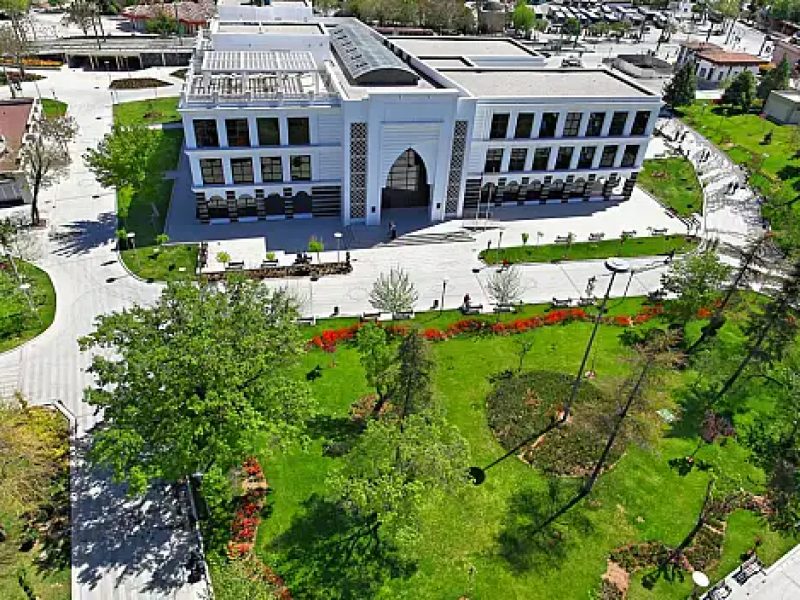 Tarihi Şerafeddin Hamamı Konya — fotoğraf 1